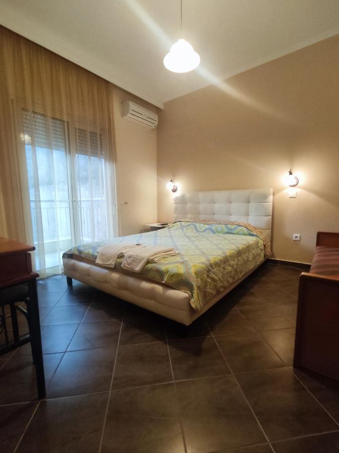 Althea Studios & Apartments Ханиоти Екстериор снимка