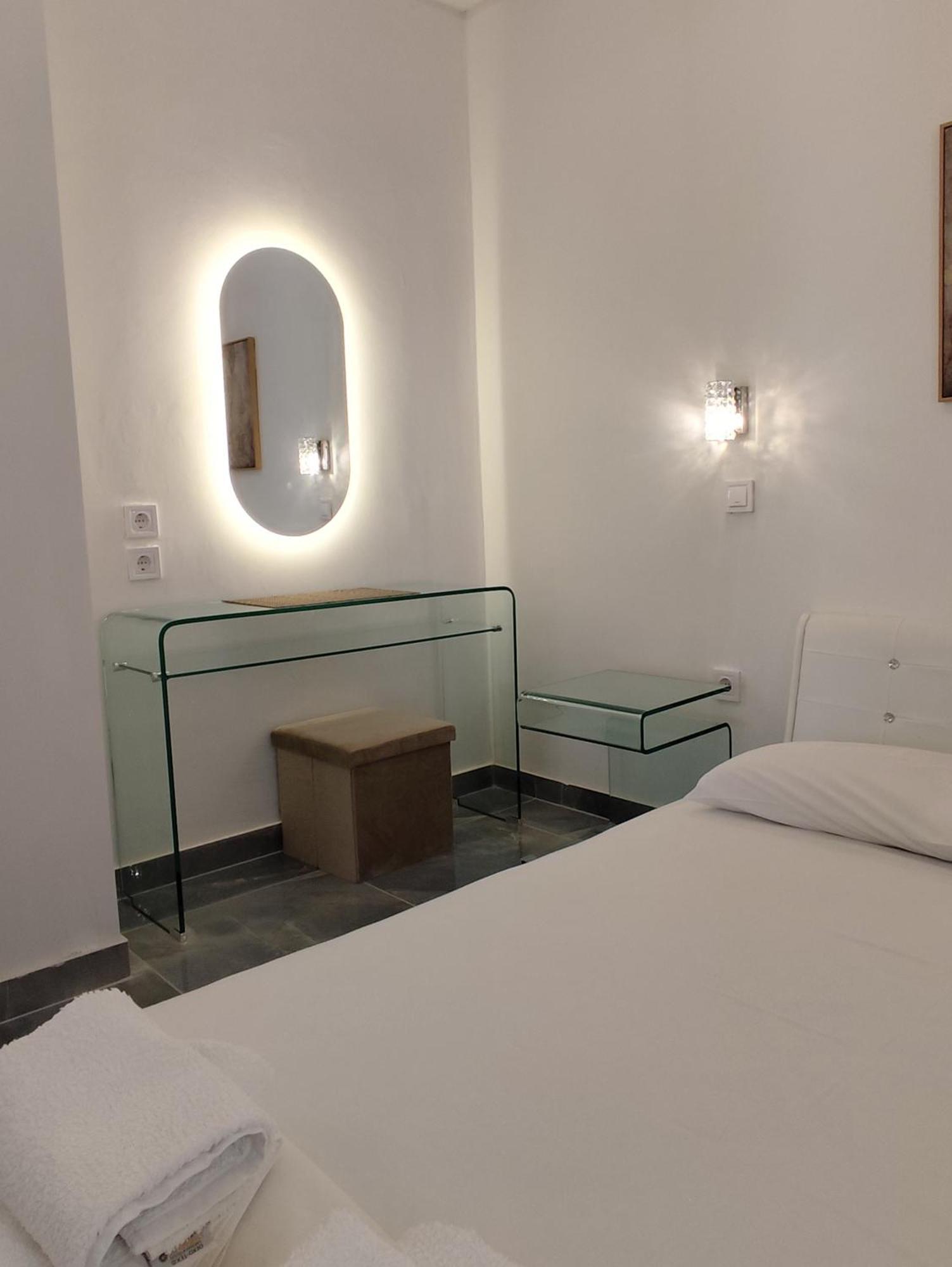 Althea Studios & Apartments Ханиоти Стая снимка