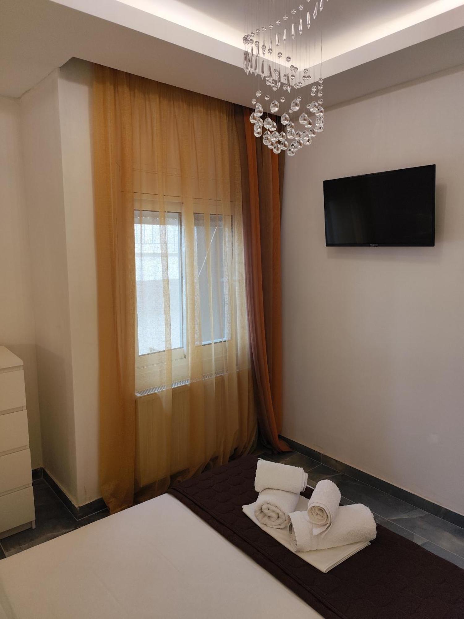 Althea Studios & Apartments Ханиоти Стая снимка
