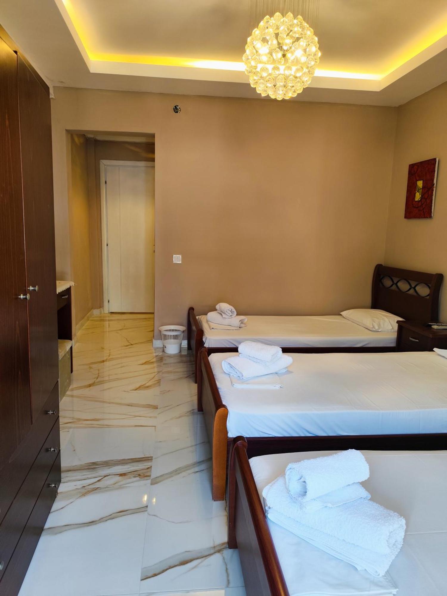 Althea Studios & Apartments Ханиоти Стая снимка